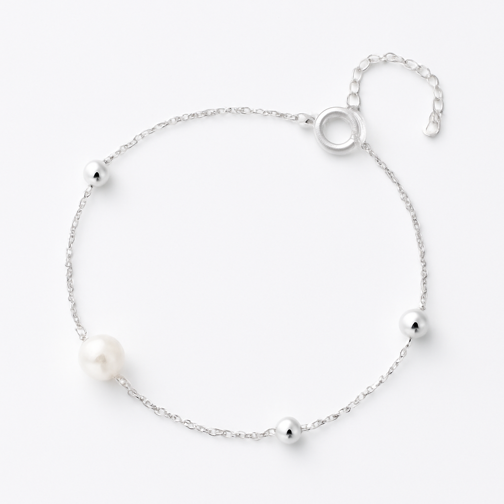 Timeless Elegance: Synthetic Pearl & 925 Silver Beaded Bracelet - Brillare Bijou