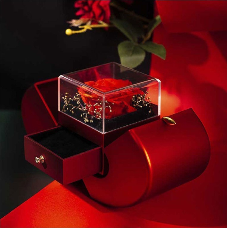 Red Apple Rose Jewelry Box – Timeless Gift with Eternal Flower & Necklace Holder - Brillare Bijou