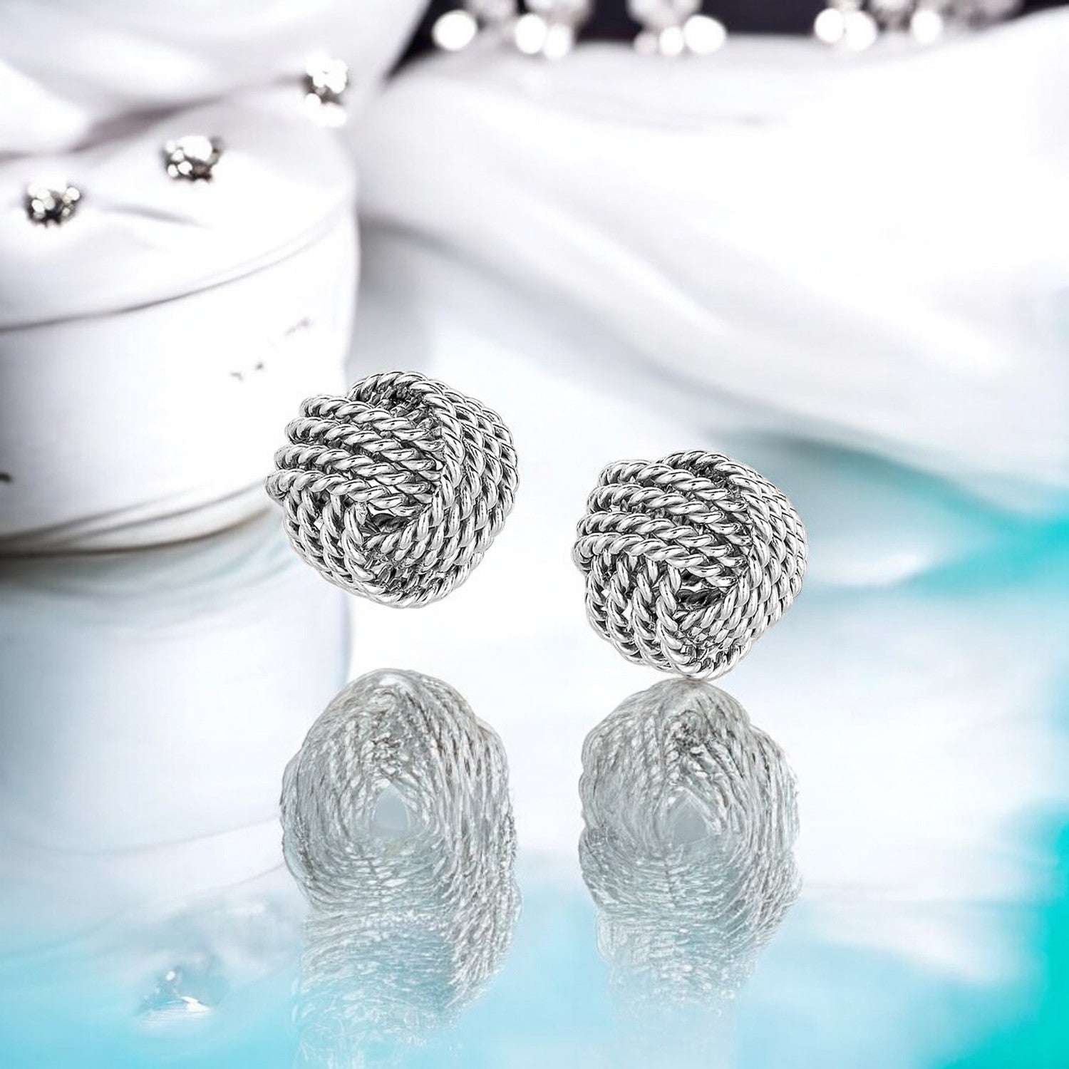 Ocean Charm In Silver: Nautical Elegance for Any Occasion - Brillare Bijou