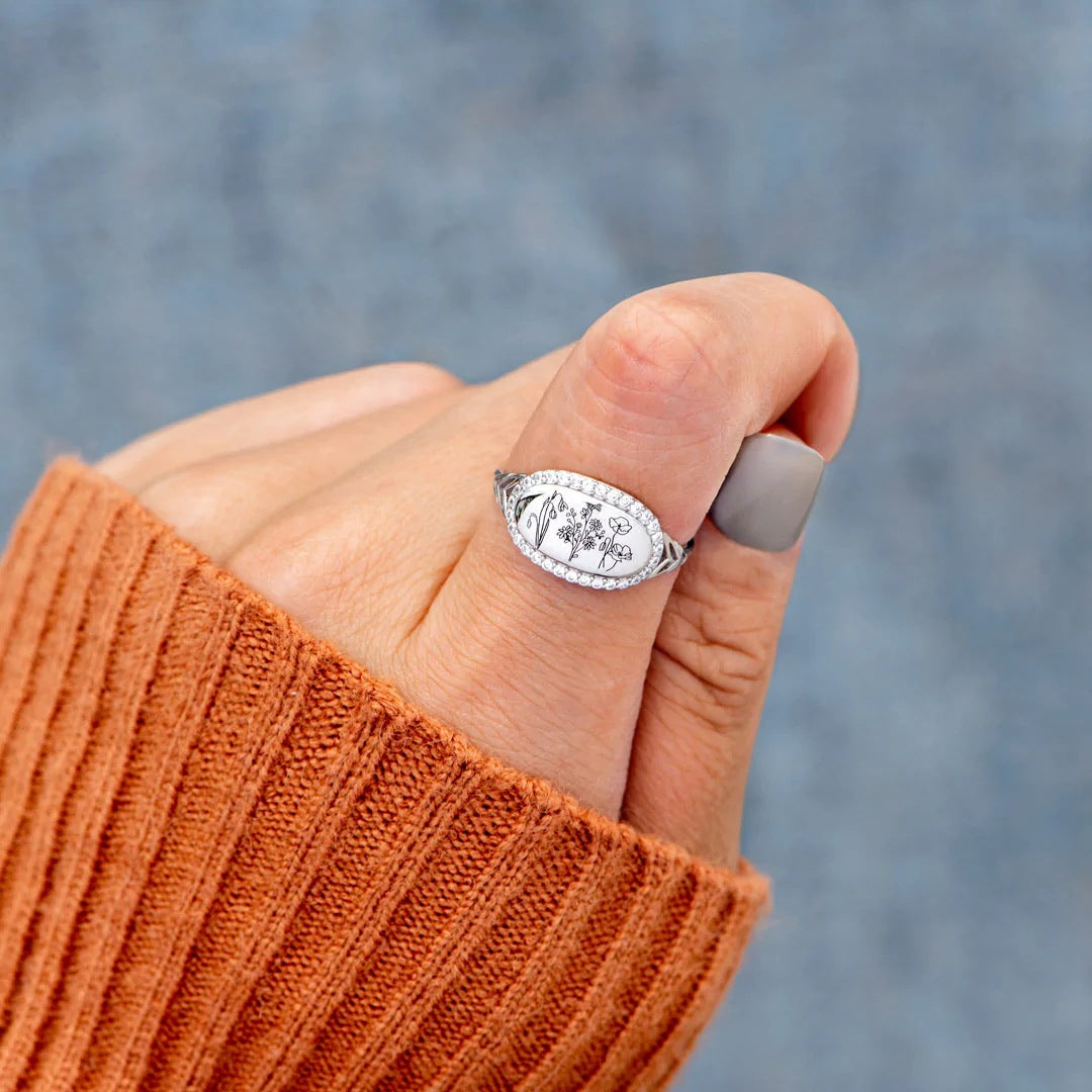 Floral Elegance: Epoxy Inlaid Zircon Ring in Sterling Silver