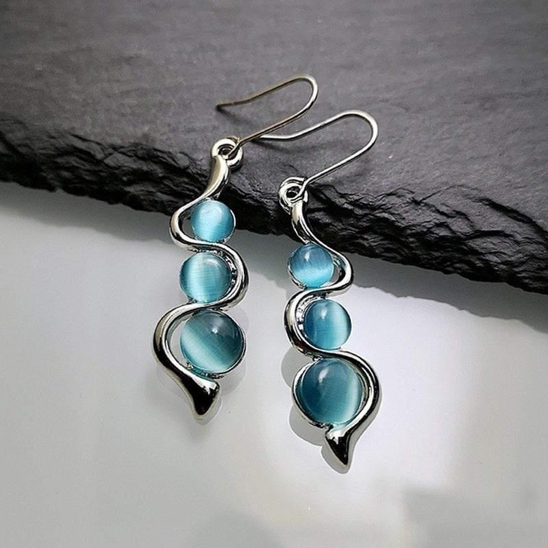 Golden Spiral Threader Earrings – Elegant Twist Drop Style for Modern Women - Brillare Bijou